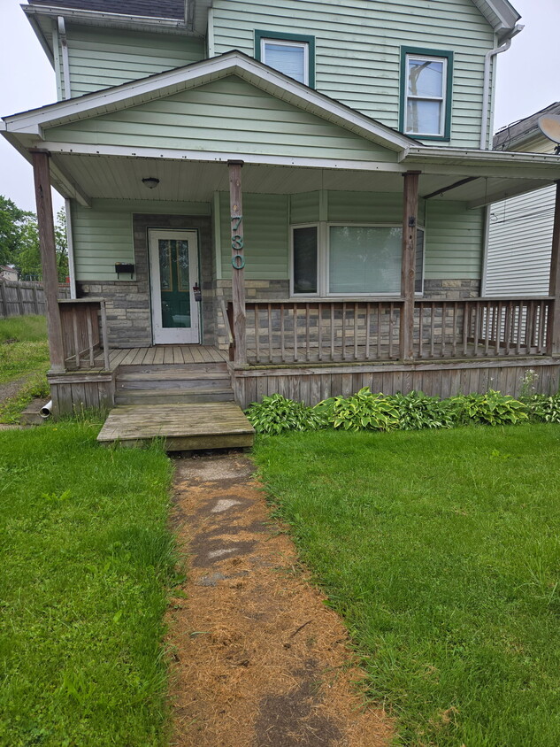 Primary Photo - 730 Chestnut St