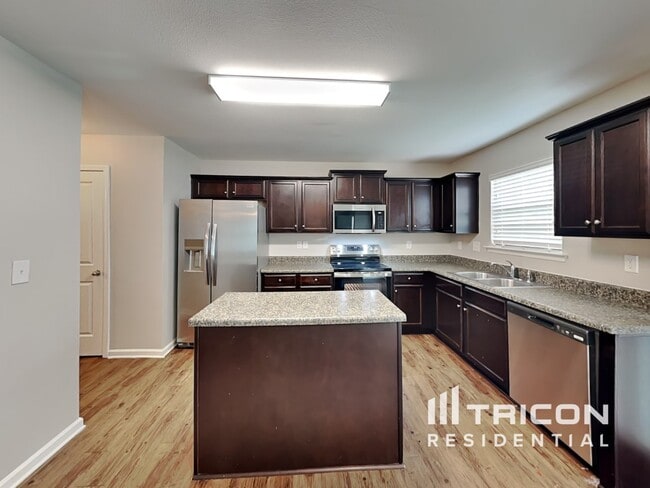Building Photo - 103 Harvest Pointe Dr