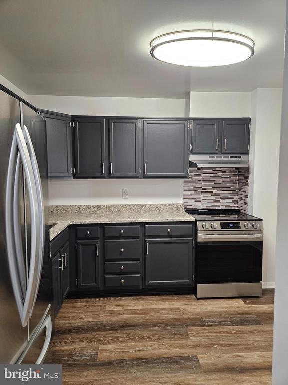 Foto del edificio - 6322 Bentham Ct