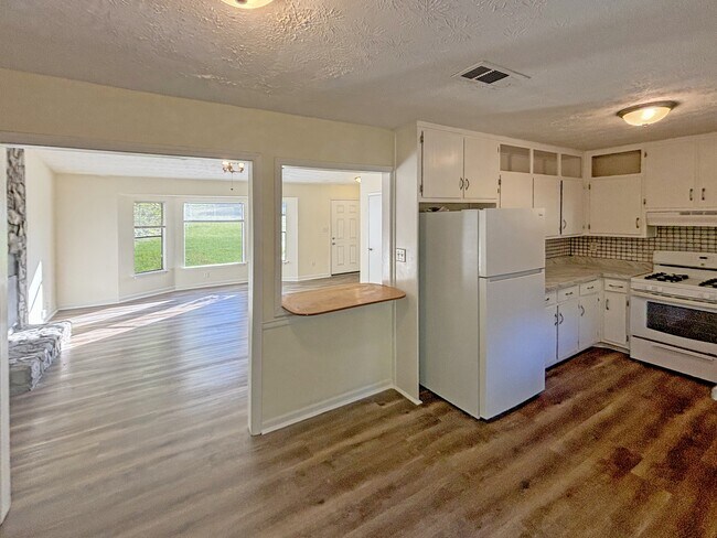 Foto del edificio - 3766 Saddle Ridge Dr SW