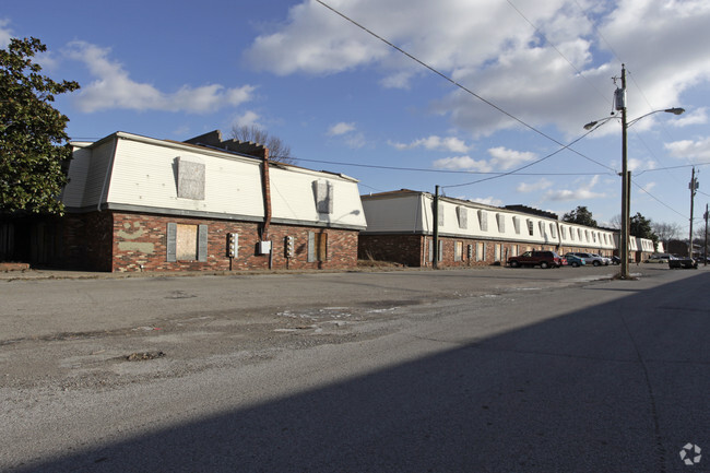 Building Photo - Oak Run Apartments