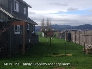 Foto del edificio - 4215 NW Heesacker Rd