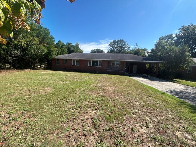 Foto del edificio - 1235 E Ave