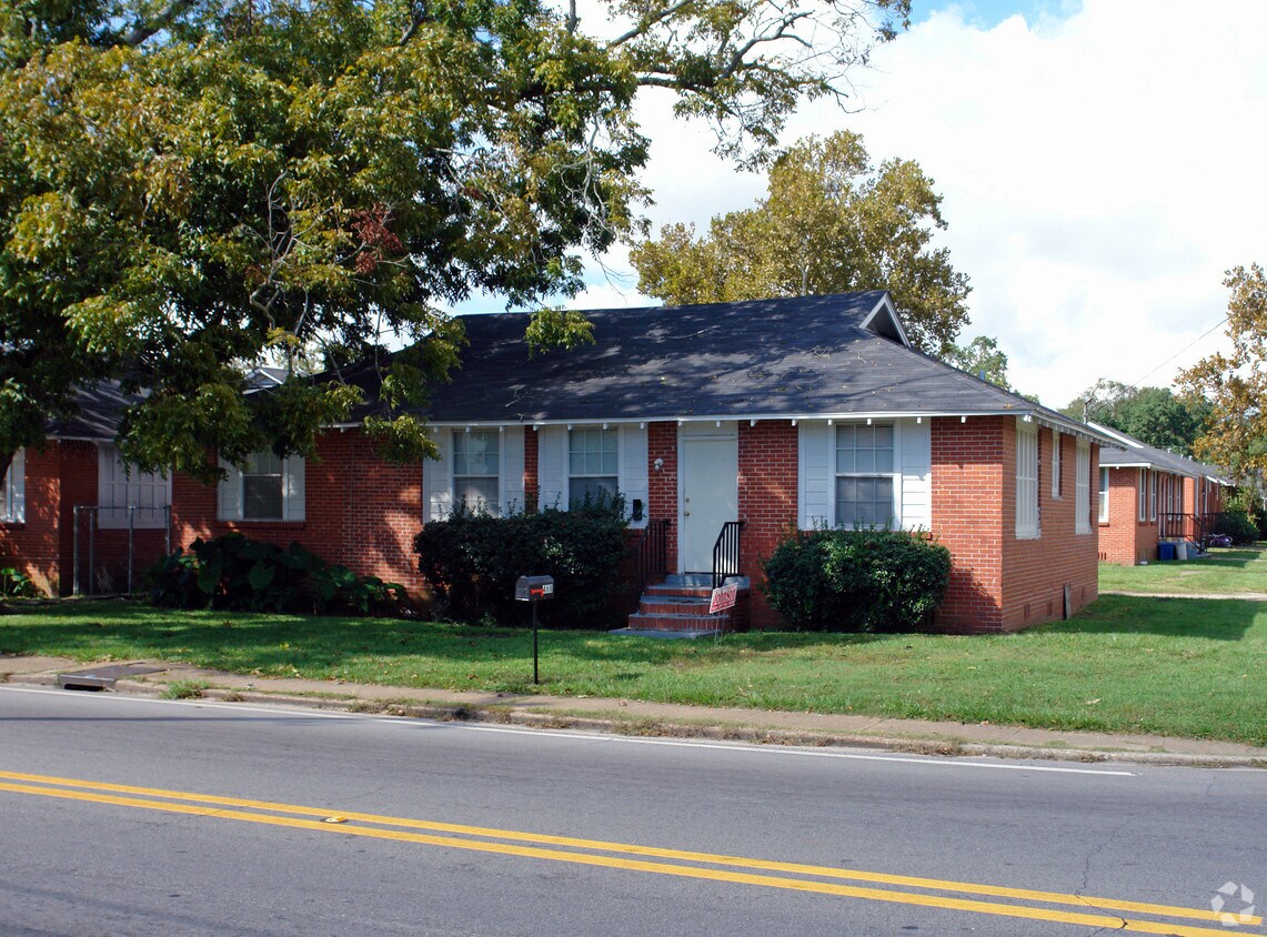 Building Photo - 468 Houston St