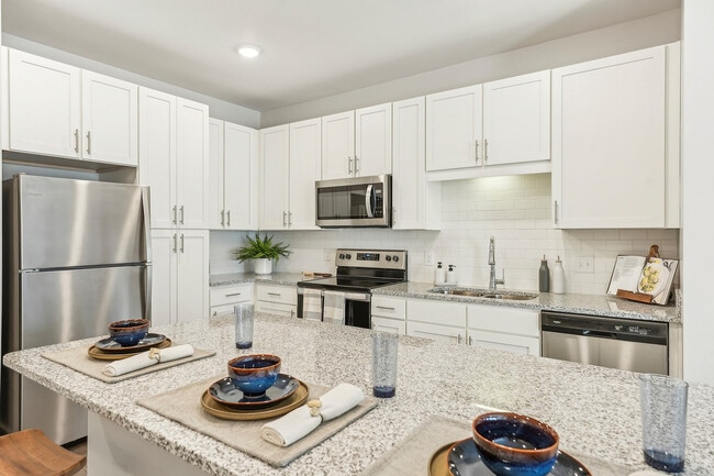 Story at Lake Gibson - Story Lake Gibson