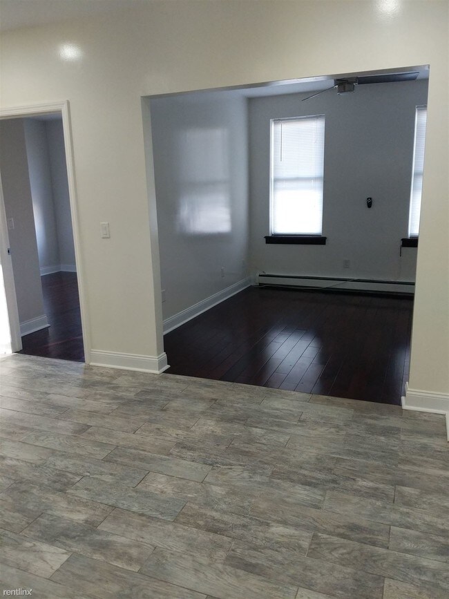 Building Photo - 2 br, 1 bath Apartment - 5408 Park Ave 32