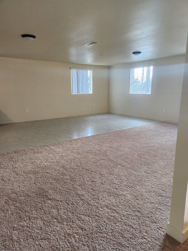 Foto del edificio - 4828 McKinley Ave