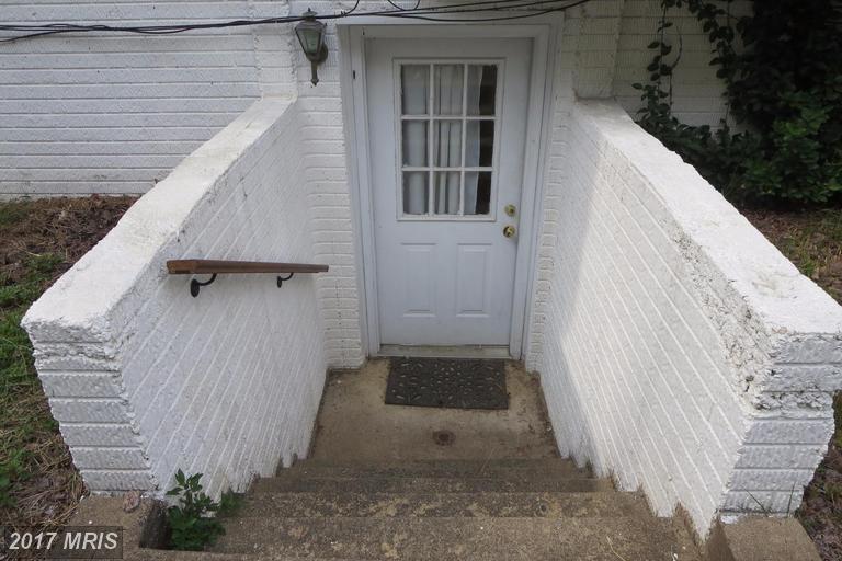 Primary Photo - 27 Owen St