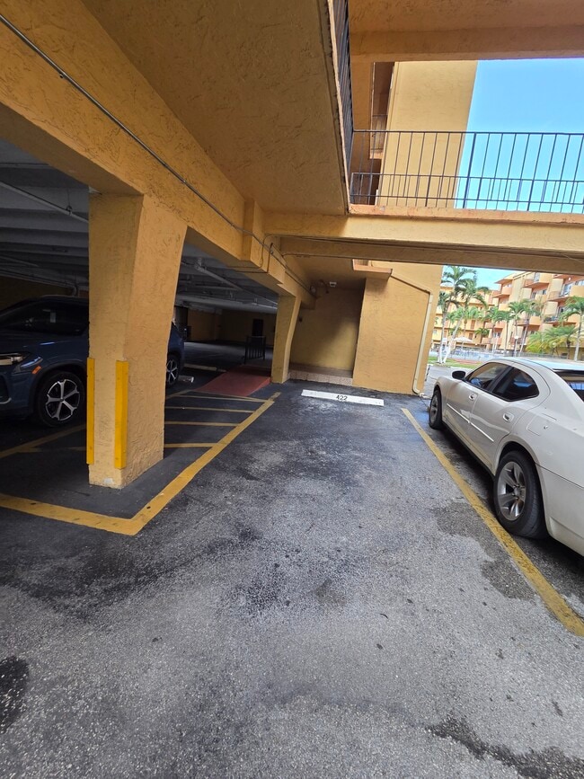 parking - 1900 W 54th St