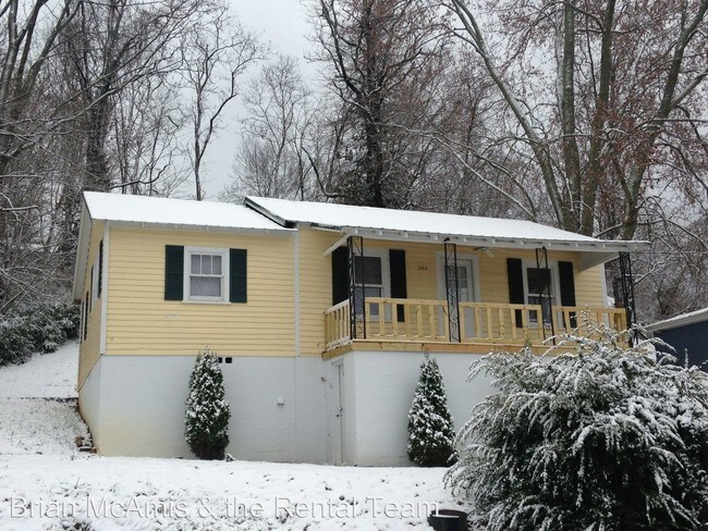 Building Photo - 3 br, 1 bath House - 344 Locust St.