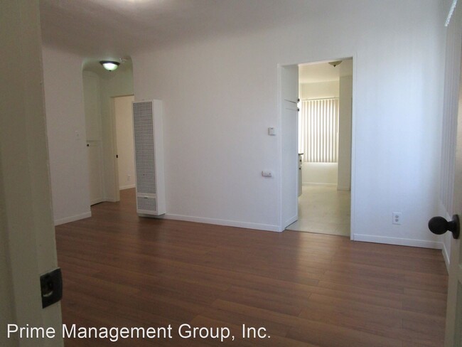 Building Photo - 3852 City Terrace Dr