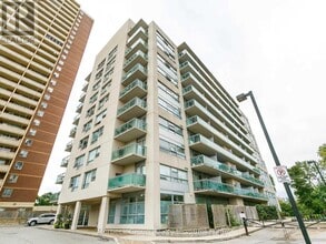 Building Photo - 2464-2464 Weston Rd
