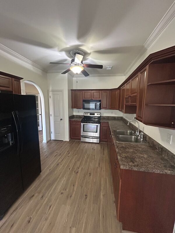 Foto del edificio - 6082 Townley Ct