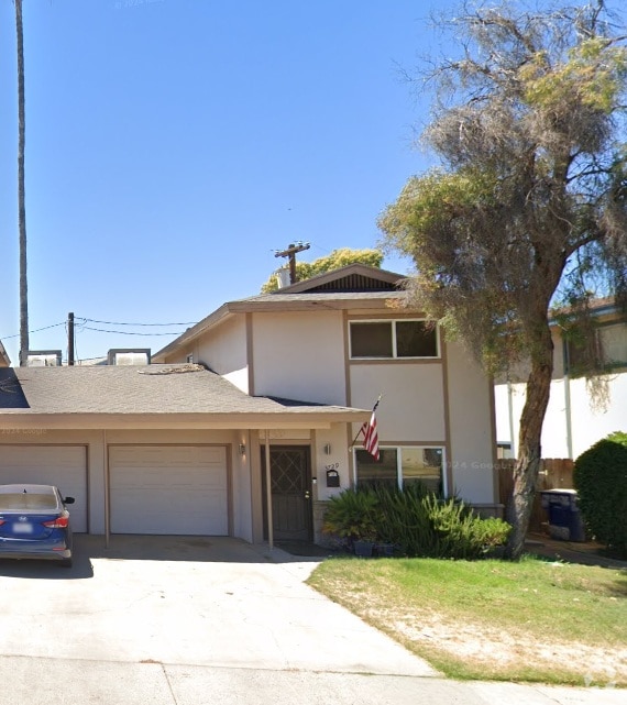 Building Photo - 3725-3729 E Hampton Way
