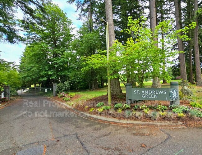 Foto del edificio - 8874 Bald Eagle Dr