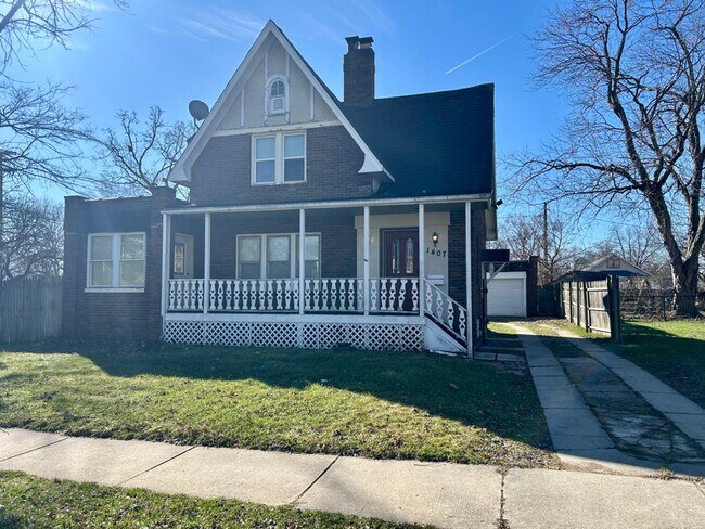 Foto del edificio - 1407 Strong Ave