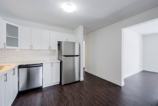 Photo du bâtiment - Maplewood Court