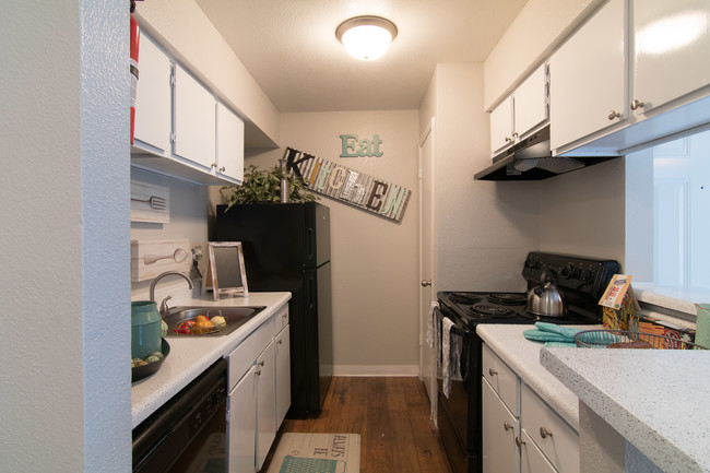 One Bedroom Kitchen - Harvest Hill Apartments