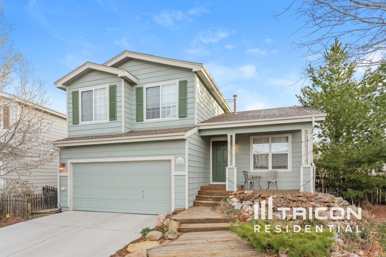Primary Photo - 21859 Silver Meadow Cir