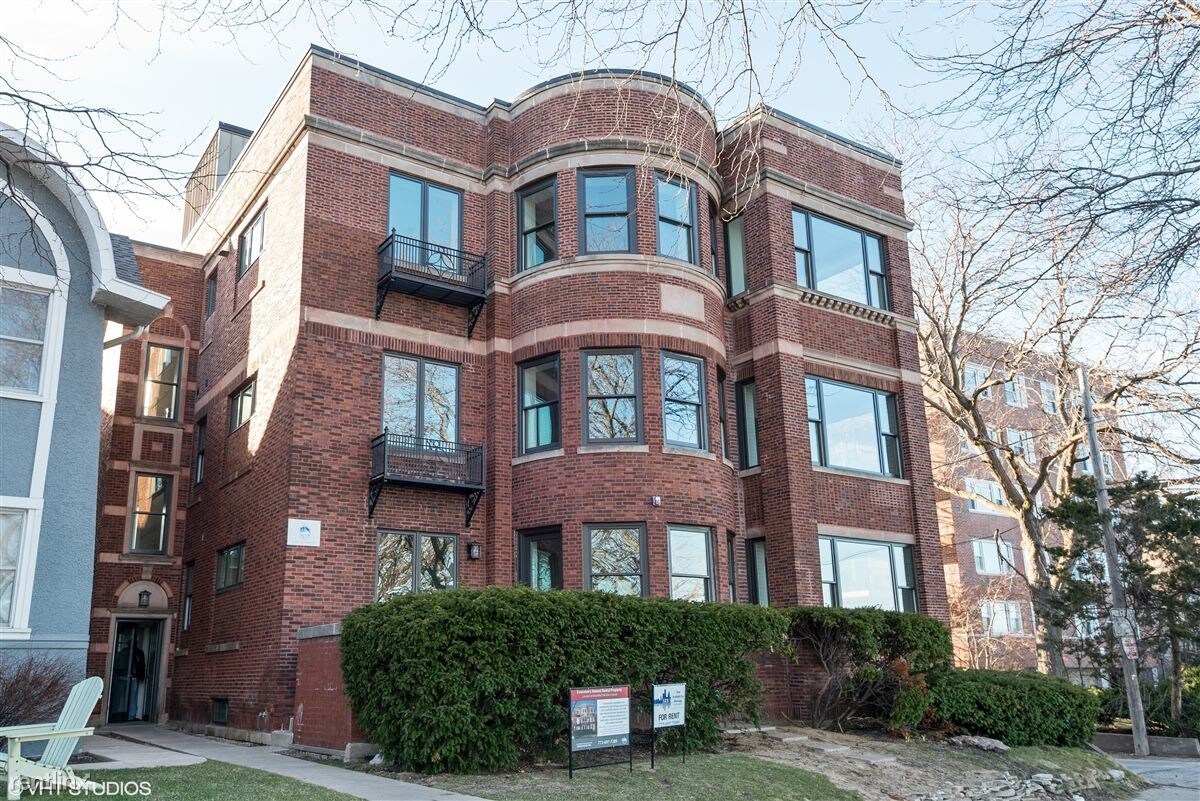 Primary Photo - 534 Sheridan Sq