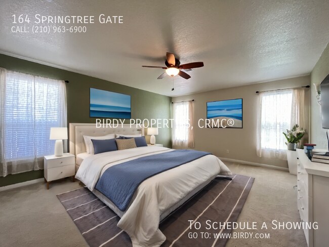 Foto del edificio - "Charming 4-Bed Home with Movie Room & Coz...