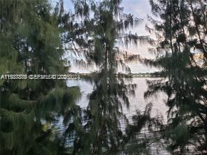 Foto del edificio - 468 NE 206th Ln