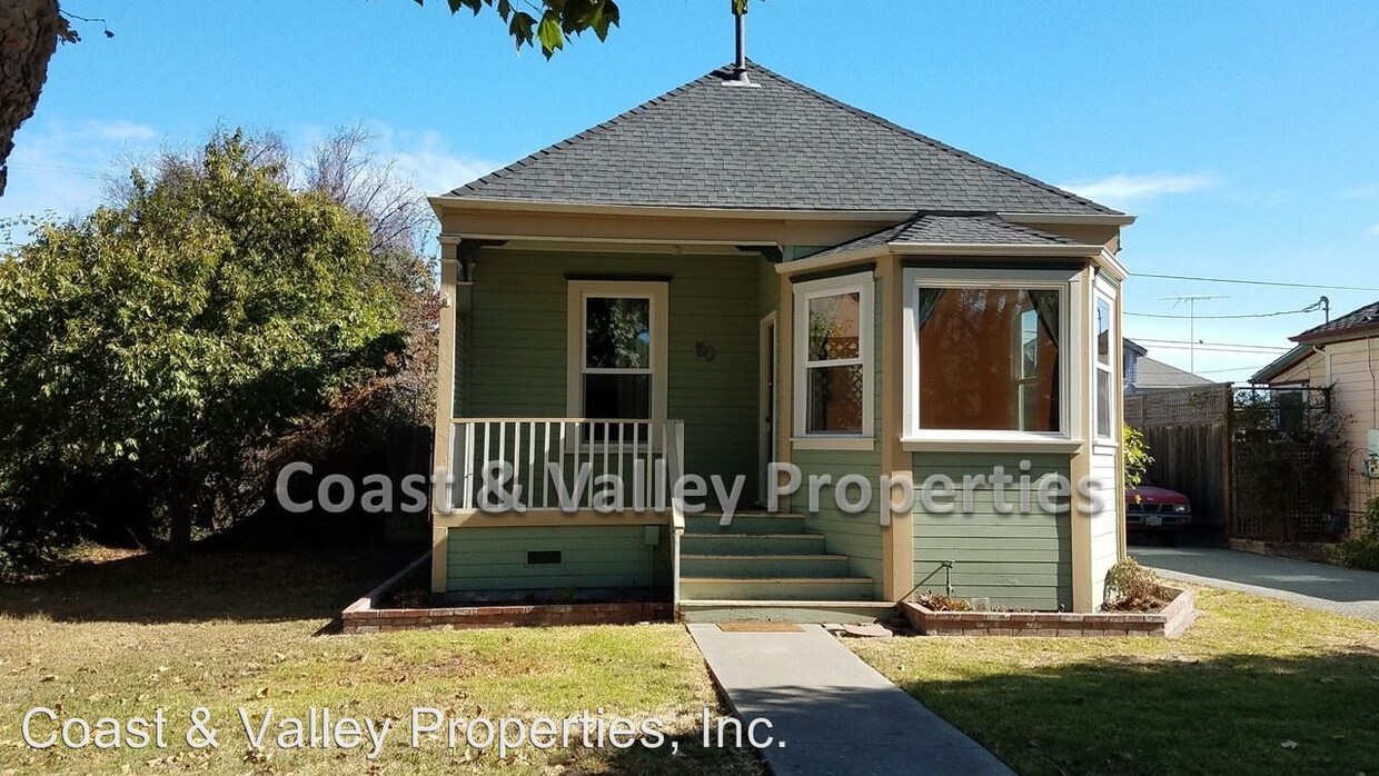20 Third St, Salinas, CA 93901 House Rental in Salinas, CA