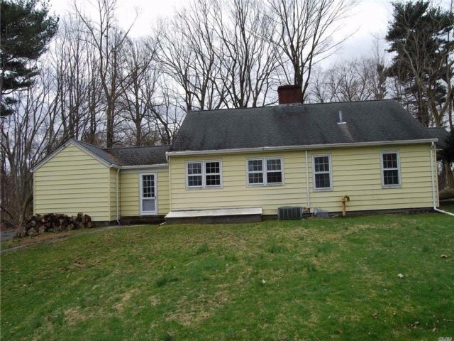 Primary Photo - 73 Old Tappan Rd
