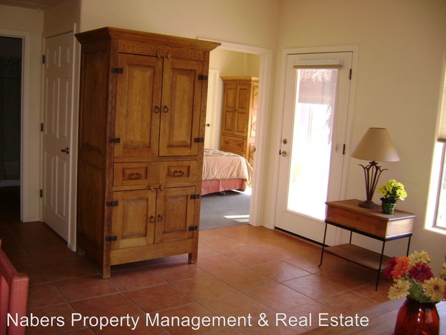Foto del edificio - 16545 E Gunsight Dr