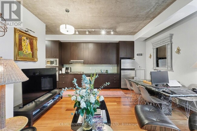 Photo du bâtiment - 23 Brant St