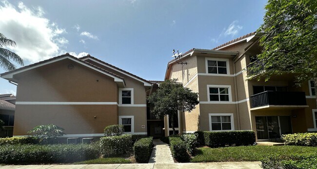 Building Photo - 8955 Wiles Rd