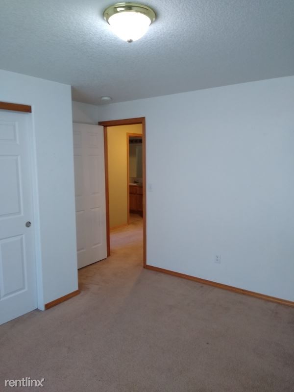 Building Photo - 5 br, 2.5 bath House - 3424 3 3rd Way