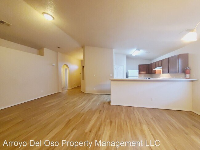 Building Photo - 3 br, 2 bath House - 801 Purple Aster Ave SW