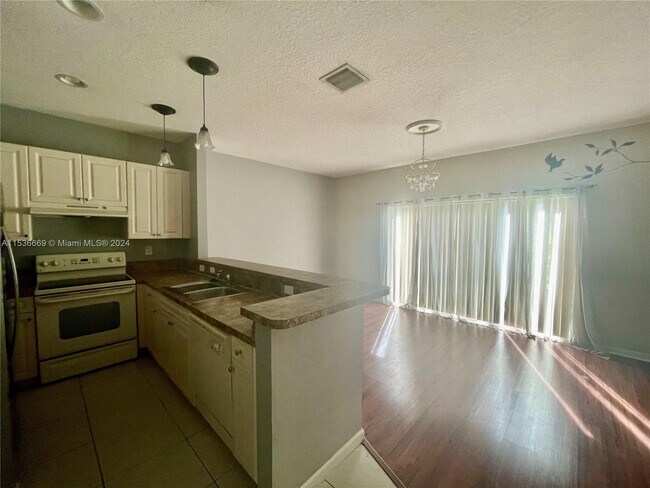Foto del edificio - 3124 Coral Ridge Dr