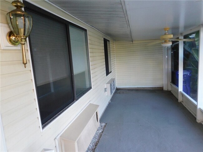 Foto del edificio - 543 7th Pl