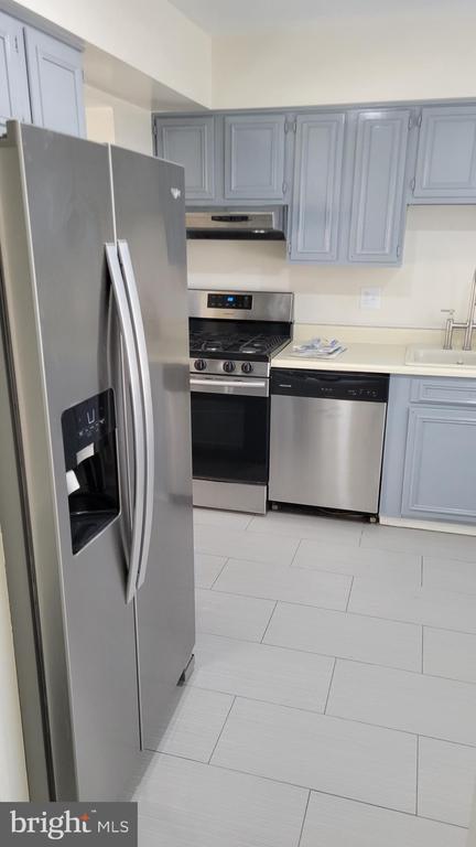 Foto del edificio - 2055 Pilgrim Dr