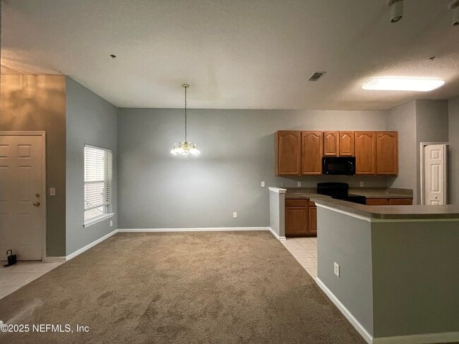 Foto del edificio - 9400 Underwing Way