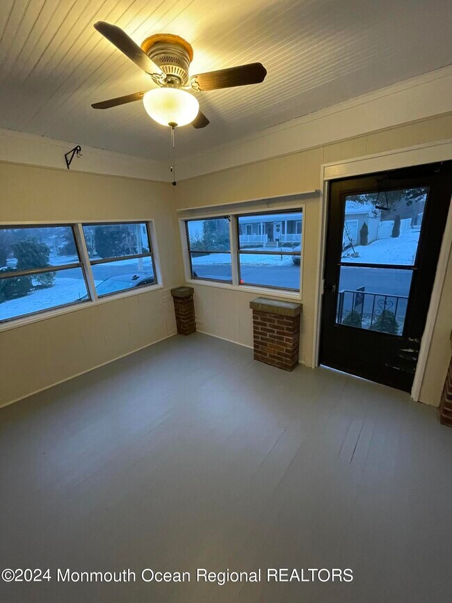 Foto del edificio - 1214 Wildwood Ave