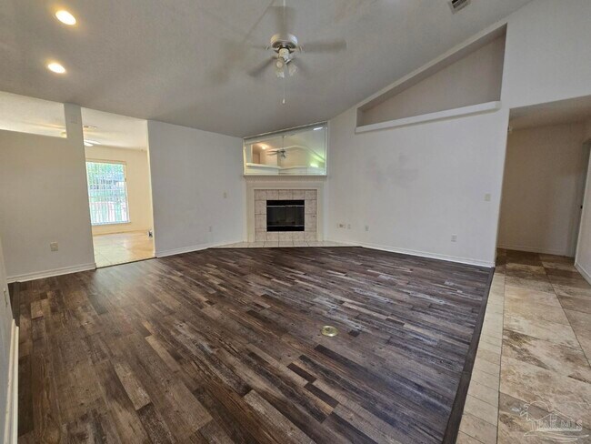 Building Photo - 4219 Spindlewick Dr