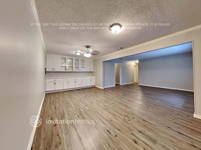 Foto del edificio - 2417 Moreland Dr