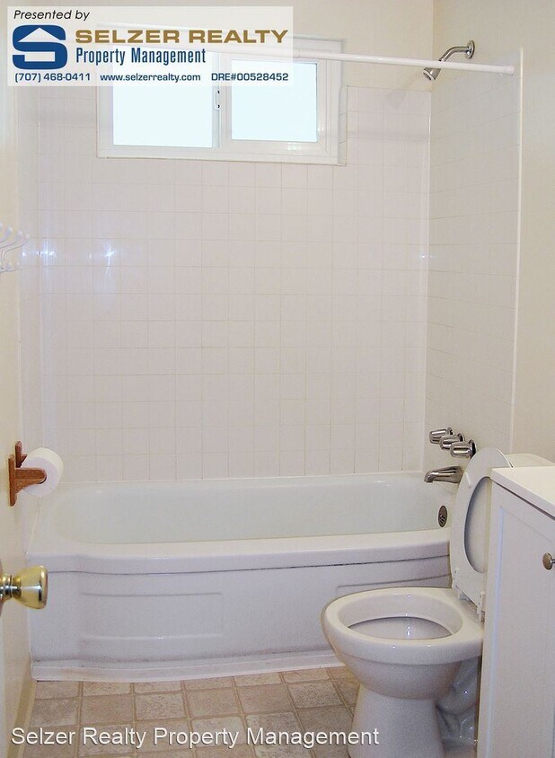 Foto del edificio - 3 br, 1 bath House - 208 Arlington Dr.