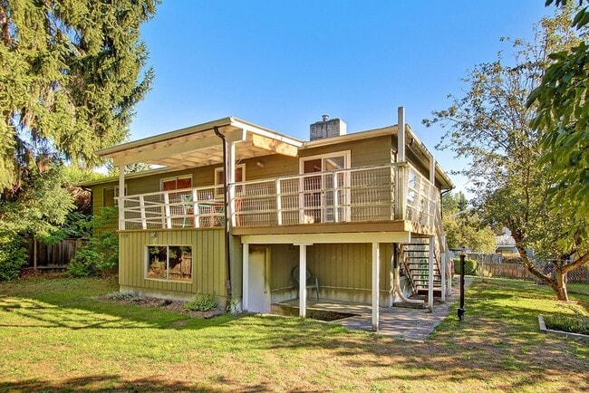 Building Photo - Seattle Northgate single family house 4 be...