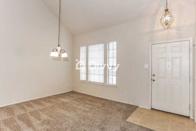 Building Photo - 12520 Summerwood Dr, Burleson, TX 76028