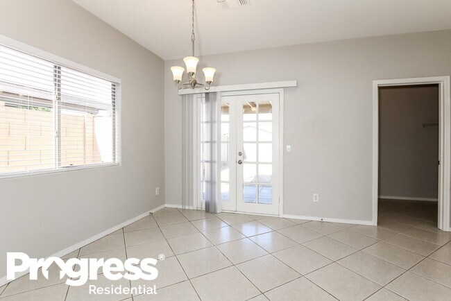 Building Photo - 6622 W Riva Rd