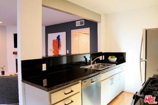 Foto del edificio - 2016 Euclid St