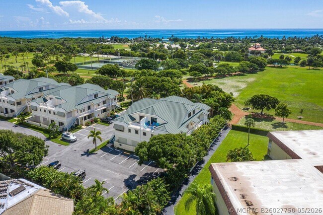 Building Photo - 860 Bella Vista Ct S