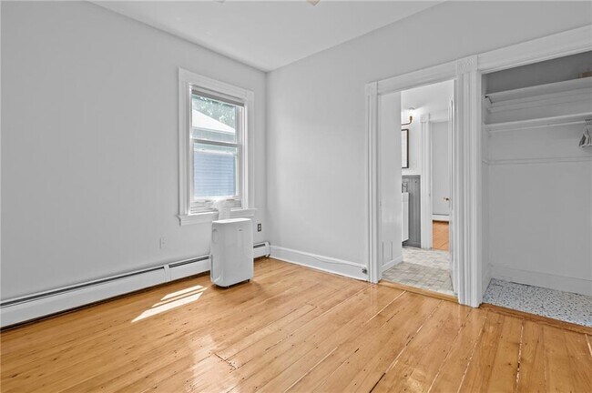 Building Photo - 39-39 Evergreen St