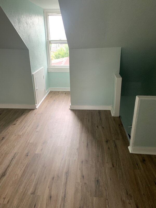 Foto del edificio - 142 S Union St