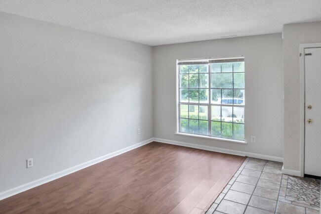 Building Photo - 1212 Boone Hill Rd