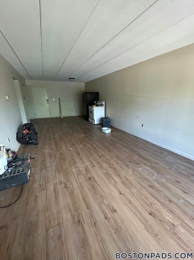 Building Photo - 30 Normandy Ave